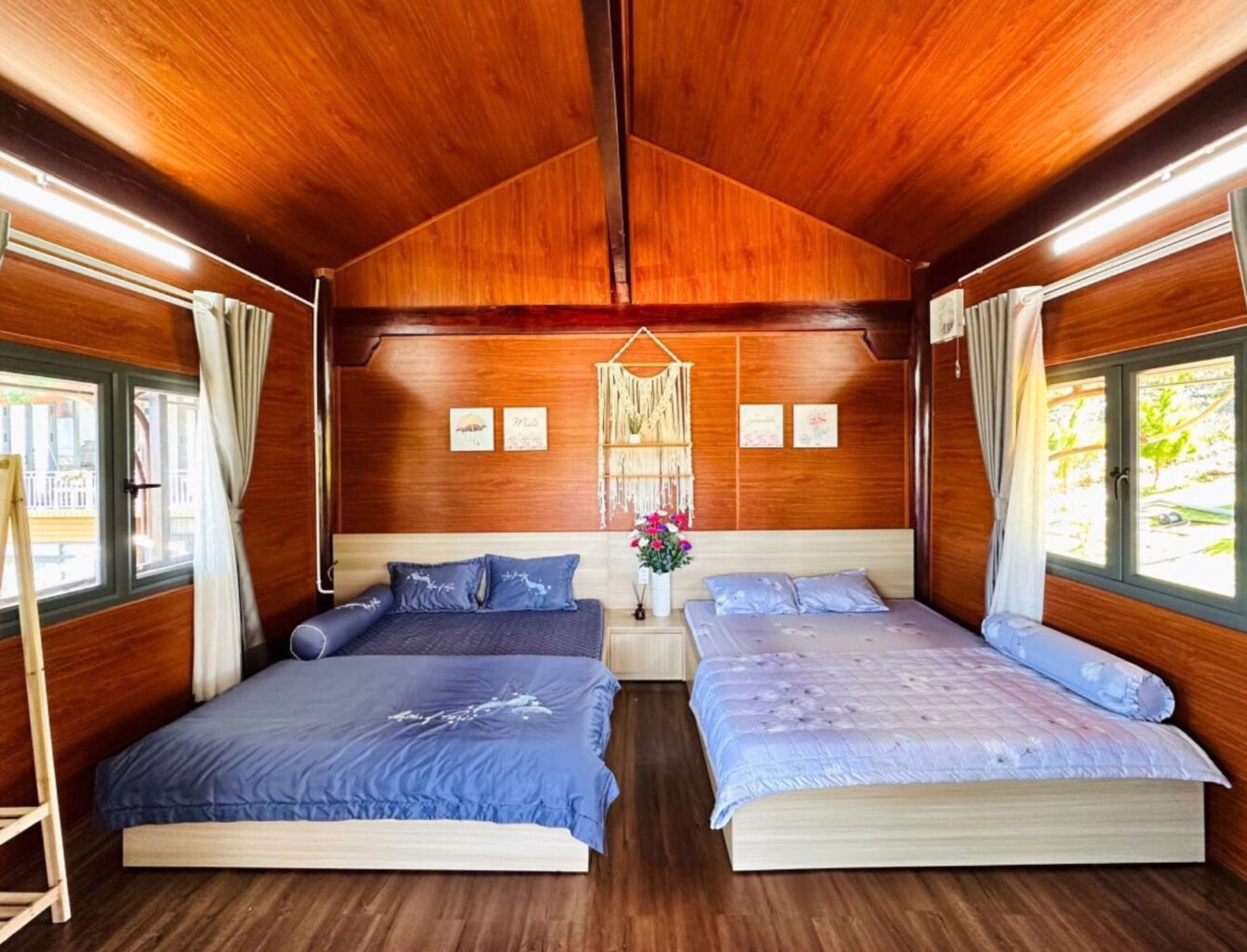 Eva Wooden House