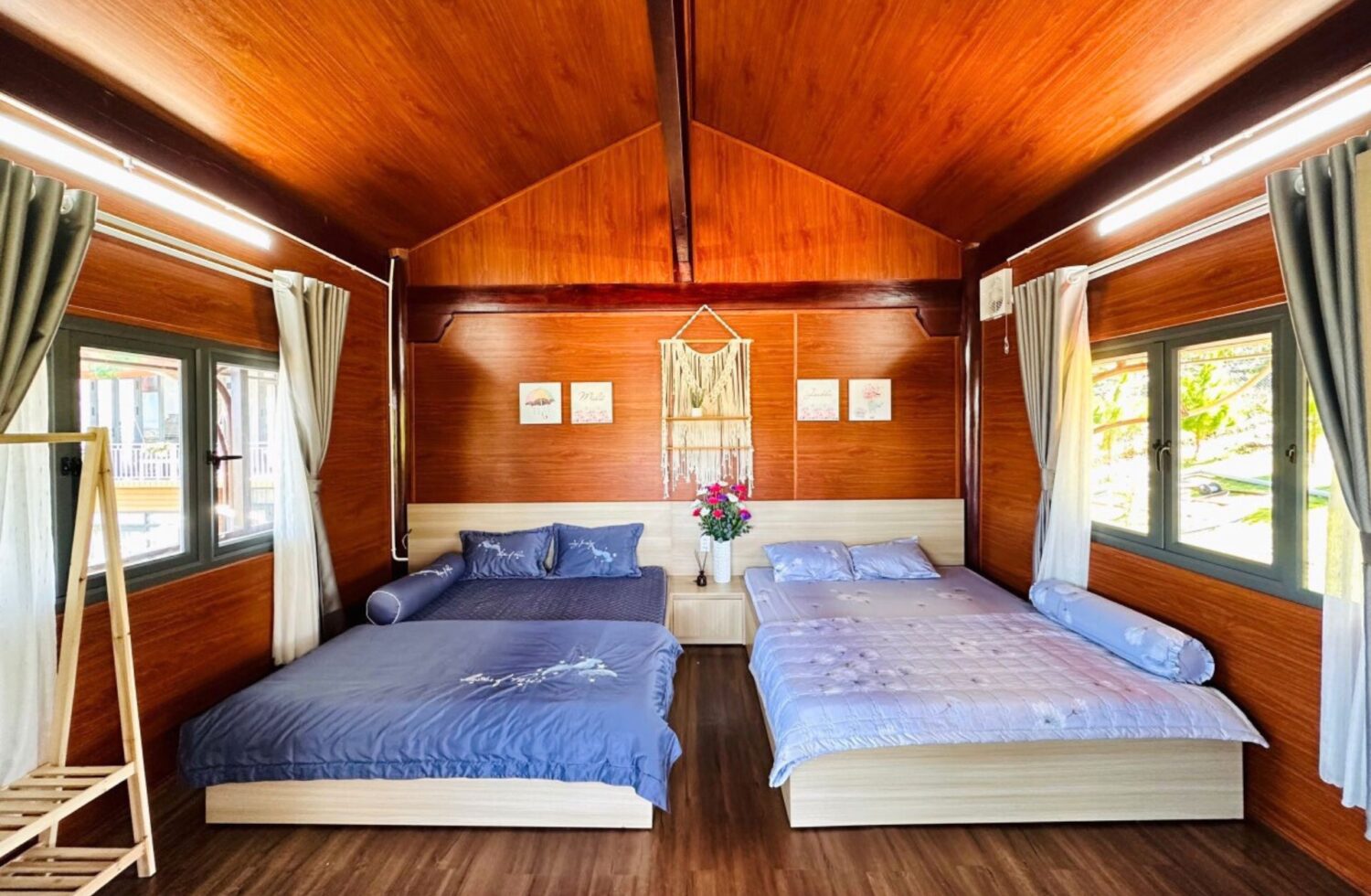 Eva Wooden House